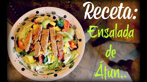 Para hacértelo más llevadero he elaborado un menú variado y completo, bajo en grasas y calorías, para que puedas seguir una dieta sana y equilibrada. Pierde Peso Receta De Ensalada Baja En Calorias Y Grasa Youtube