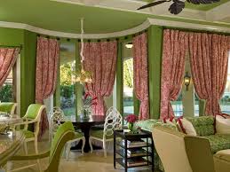 Pilihan langsir yang tepat dan sesuai adalah penting untuk memberikan keselesaan dan juga tips 1a. Apakah Tirai Yang Sesuai Untuk Kertas Dinding Hijau 46 Gambar Cara Terbaik Untuk Memilih Warna Di Dalam Bilik Bagaimana Untuk Menggabungkan Kertas Dinding Berwarna Hijau Dengan Tirai Biru