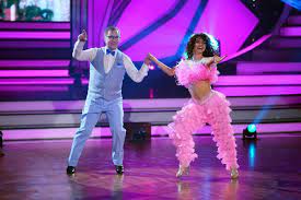 1520x960 px jan hofer bei let s dance 2021 mr tagesschau hat ja beine original resolution: Let S Dance Am 26 3 2021 Fakten Wer Ist Ausgeschieden Alle Tanze Songs Punkte