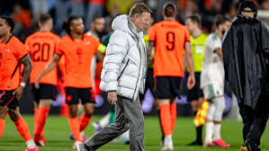 Ronald Koeman krijgt opmerkelijk advies: dit is waarom Nederlands elftal geen eerste moet worden in Groep F op WK