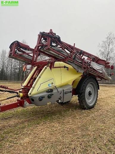 Hardi Commander 3200 TWIN Sprayer