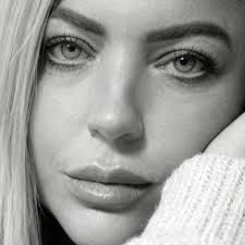 Julie Hinson (@julie.hinson.96) • Facebook