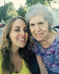 Rach (@rachdeer) • Instagram photos and videos