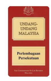 Selepas kemenangan parti perikatan dalam pilihanraya persekutuan pertama pada tahun 1955, tunku abdul rahman putra telah dipilih sebagai ketua menteri pertama. Perlembagaan Malaysia Perlembagaan Malaysia