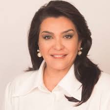 karina serna (@karySerna25)