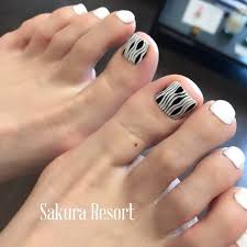 This summer toe nail design offers a classy watermelon look. How To Get Your Feet Ready For Summer 50 Adorable Toe Nail Designs 2021 Her Style Code