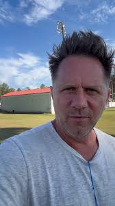 Hey Nashville Unplugged Family.. Aaron has an announcement about the show  this Friday Oct 10! We will be at House Of Blues B side Mandalay Bay Resort  and Casino 8pm! Bring your friends and be a part ...