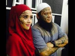 Abang long vs kak yong (full) | tele akim ahmad & yana samsudin. Abang Long Fadhil Sah Bertunang Dengan Gadis Johor Mynewshub