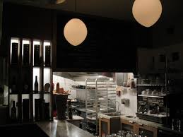 بجهز 8 أفكار عصرية لإضاءات المطبخ