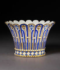 Yavuz Yenilmez Adli Kullanicinin The World Of Rococo Panosundaki Pin Vazolar Seramik