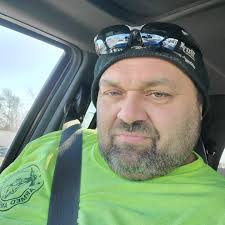 How do I get Govee Pro lights to chase using the Govee Home App?