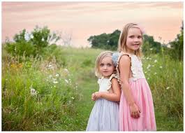 See more ideas about sister poses, brother sister poses, sibling photography. Sisters Studio Photoshoot Ideas Novocom Top