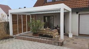 Pin Von Jasmin Dickmann Auf Gartenhaus In 2020 Outdoor Dekorationen Terrassenbelag Uberdachung Terrasse