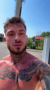 Videoclipuri postate de daniel alex (@daniel_alex91) cu Kamin