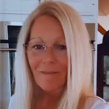 2 of my bags didn't show up- Trying not to let it ruin my Vacayyyy- @united  where are theyyyyy