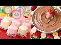 Es por eso que esta semana, queremos dedicar esta sección a 11 recetas muy especiales para disfrutar de algo dulce. Bocadillos Dulces Para Fiesta Infantil Youtube Bocadillos Para Fiestas Infantiles Dulces Para Fiestas Bocadillos Para Fiestas