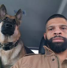 Linda Zarr's Instagram, Twitter & Facebook