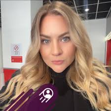 Vier Affären belasten die Beziehung von Regina und Björn Perder. Dass ihn  auch die Hochzeit nicht von außerehelichen Abenteuern abhält, erschüttert  die vierfache Mutter so sehr, dass sie aus dem gemeinsamen Haus