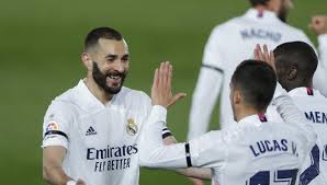 Escalação, fotos, vídeos e lances da partida. Lxnv0rb4s Zajm