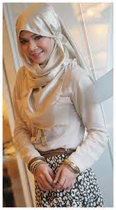34 Gambar 10 Artis Malaysia Bertudung Cantik Dan Comel Stylish Fashion Malaysia