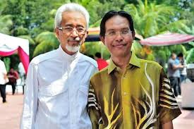 Discover raja kamarul bahrin's biography, age, height, physical stats, dating/affairs, family and career updates. Raja Kamarul Bahrin Shah Raja Ahmad Showbiz Noryn Aziz Weds Business Partner Shaik Rizal In Time For Cmco The Lackadaisical Attitude Towards Waste Management Will Only Contribute To The Sominemajire