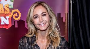 Explore @wendy_ushi twitter profile and download videos and photos wendy van dijk. Wendy Van Dijk Deelt Emotioneel Bericht Ik Kan Dit Gevoel Zo Missen
