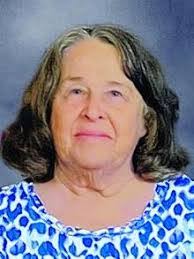 Jean Travis's Instagram, Twitter & Facebook