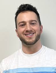 Greg Dinger's Instagram, Twitter & Facebook