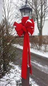 Indoor & outdoor ribbon for wreaths, christmas decorating, christmas gift bows, tree toppers, bow making and crafts. Amazon Com 4 Pack Big Christmas Bows 15 X 44 Handmade With 4 Red Velvet Ribbon For Use Indoor Outdoor Christmas Decoration Fluffy Not Flat Handmade