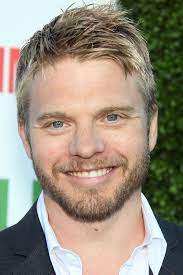 Most men with round faces aim for more volume on the top. 60 Versatile Men S Hairstyles And Haircuts Mens Hairstyles Thick Hair Round Face Haircuts Round Face Men