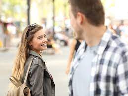 Studie: Singles finden keinen Partner, weil sie nicht flirten können |  STERN.de