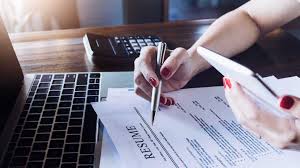 Jika kita merujuk pada definisi surat itu sendiri secara kamus besar bahasa indonesia adalah kertas yang bertulis dan berfungsi untuk . Blog Using Bahasa Indonesia For Cv And Cover Letter Is That Fine