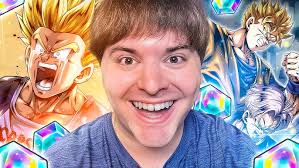 MARGURO (Marge Simpson and Toguro Fusion) VS VEGETA (Scouter)