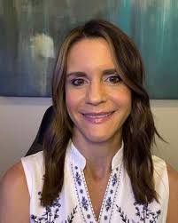 Amanda Mclean's Instagram, Twitter & Facebook