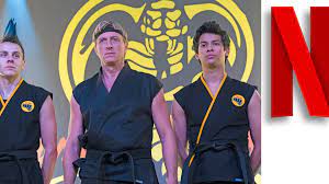 Johnny plans to form a new karate dojo but struggles to come up with a cool name. Cobra Kai Trailer Verrat So Geht Es Mit Dem Verletzten Miguel Weiter Kino De