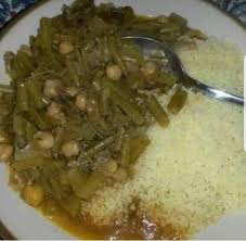 Connu pour son ambiance animée, le 404 propose de savoureuses spécialités marocaines et berbères dans un cadre intime et coloré orné de tentures. Le Meilleur Couscous Au Monde Les Kabyles De Paris Facebook