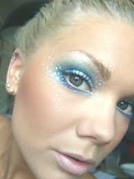 Meerjungfrau Schminken Dezent Meerjungfrau Schminken Dezent Meerjungfrau Schmink In 2020 Mermaid Makeup