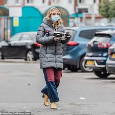 Aimee lou wood came from manchester, england and studied acting at the royal academy of dramatic art (rada) where she successfully graduated in 2017, obtaining ba degree in acting (h level). Sex Education Aimee Lou Wood And Sami Outalbali Film In Wales Daily Mail Online