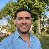 Darwin Ceballos's Instagram, Twitter & Facebook