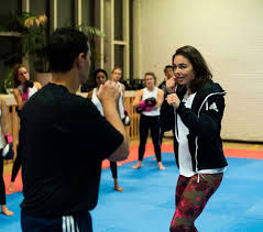 Alexander povetkin had 36 overwinningen tijdens zijn professionele carrière, maar de rus stopt ermee. Here To Create With Nouchka Fontijn Het Gymlokaal