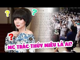 Ít ai biết được, đằng sau người phụ nữ cá tính này là một ông xã có vẻ ngoài hiền lành với. Mc Trac Thuy Mieu La Ai Youtube