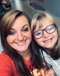 How to contact a helpful person?