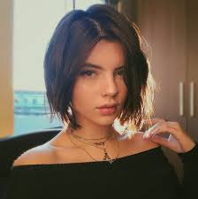 Ci sono molti stili che puoi scegliere, per i tuoi capelli lisci, ricci o mossi. Capelli Corti Tagli Ed Acconciature Selezionati Per Il 2020