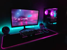 Aaronbanogon S Setup Vaporwave At Night Scooget This first person vaporwave art museum simulator will allow you to explore the deep and dark corners of the world of v a p o r w a v e. setup vaporwave at night