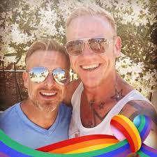 Alex Reitz's Instagram, Twitter & Facebook