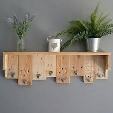 45 Easy Diy Woodworking And Pallet Projects For Beginners Pallet Diy Diy Pallet Furniture Diy Wooden Projects Diy Pallet Projects