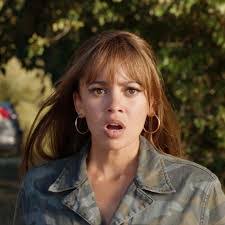 Camille Lorenzo's Instagram, Twitter & Facebook