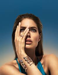 The official facebook page of doutzen kroes www.instagram.com/doutzen www.twitter.com/doutzen. 6 Questions With Doutzen Kroes Piaget S New Muse Buro 24 7 Singapore