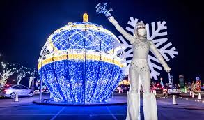 Holidays Nights 10 Christmas Lights Displays And Holiday Events You Can Still See Christmas Light Displays Holiday Nights Christmas Lights