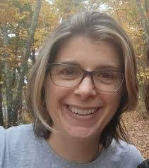 Melanie Metz's Instagram, Twitter & Facebook